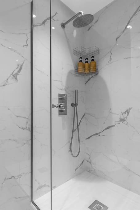 Apartamento Sophisticated On The Famous Gloucester Road Londres